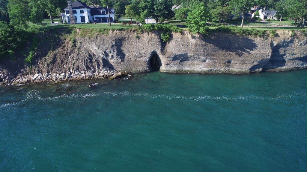  lake erie shoreline drone 